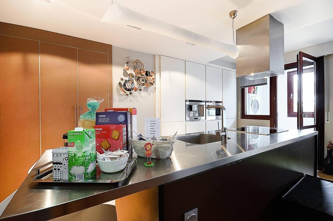 Apartamento Piso moderno, céntrico y con garaje gratis Bilbao Exterior foto