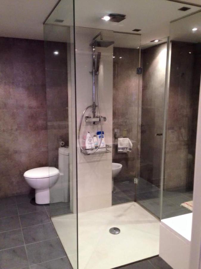 Apartamento Piso moderno, céntrico y con garaje gratis Bilbao Exterior foto