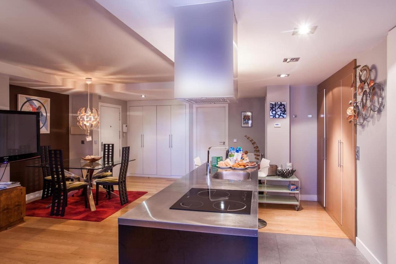 Apartamento Piso moderno, céntrico y con garaje gratis Bilbao Exterior foto